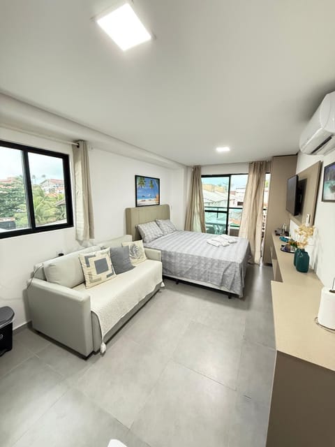Bed, TV and multimedia