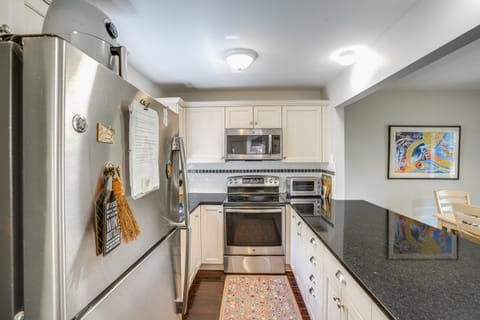 Ski, Hike and More Year-Round Gem in Windham House in Windham