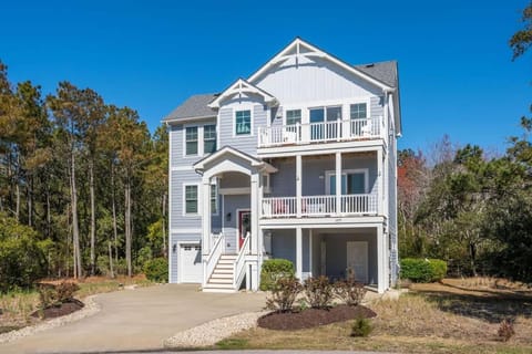 7Min Walk to Beach Saltwater Pool House in Corolla