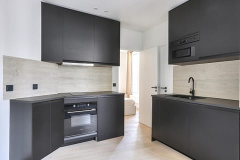 Appartement 2 Pièces I 8 min à pied de la Défense Apartment in Courbevoie