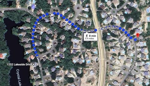 Fish on the Lake 8Min Walk to Beach House in Corolla