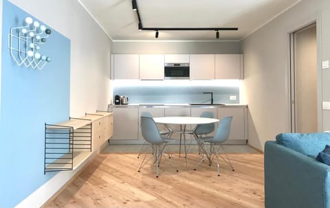 Property building, Kitchen or kitchenette, Living room