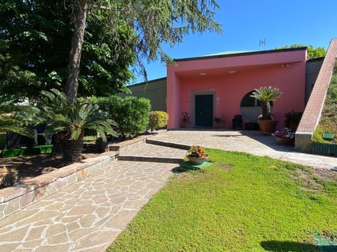 Property building, Garden, Garden view