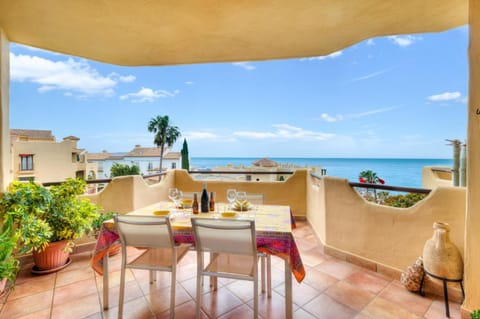 View (from property/room), Balcony/Terrace, Sea view