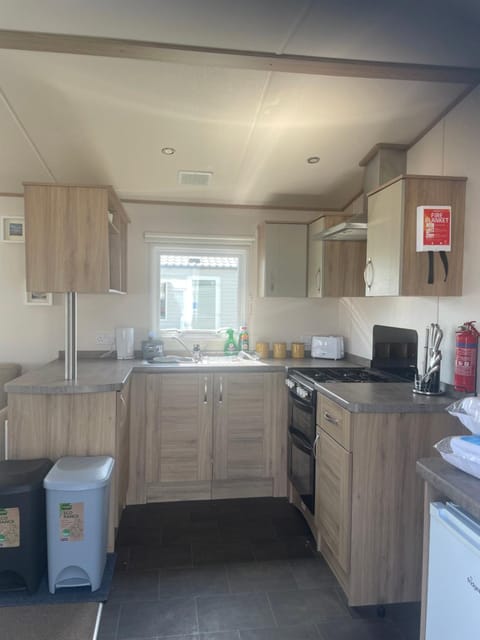 Oakleys lodge Chalet in Selsey