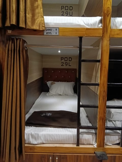 bunk bed