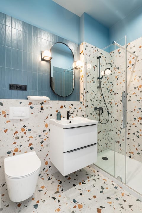 Toilet, Bathroom, Bath