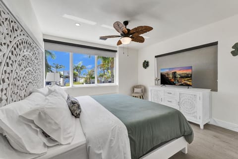 Beachside Villa Apartment in Lauderdale-by-the-Sea