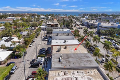 Beachside Villa Apartment in Lauderdale-by-the-Sea
