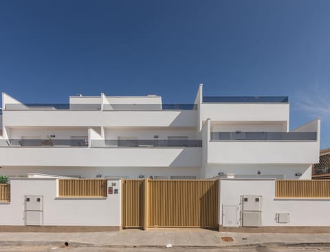 Property building, Day