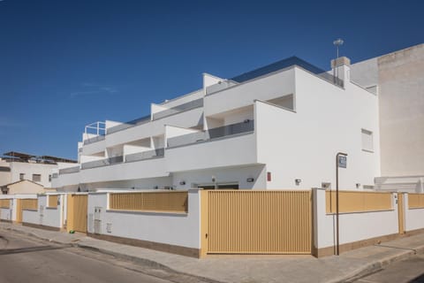 Property building, Day
