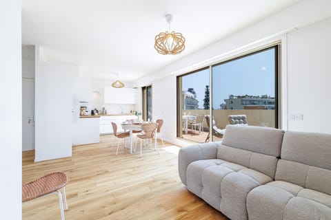 Balcony/Terrace, Living room, Dining area, kitchen