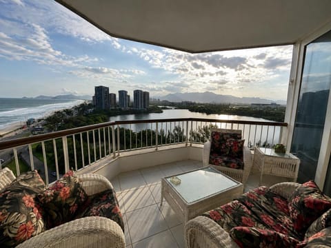River view, Sea view