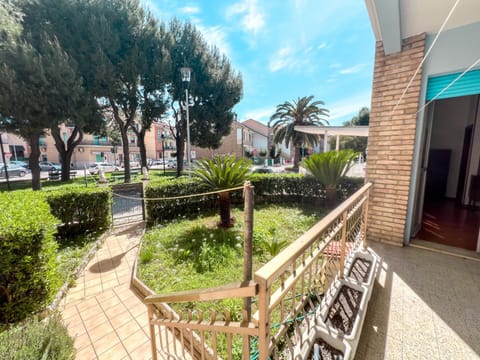 Phoenix Apartment Via Giolitti 3 camere Rif A809 Apartment in San Benedetto del Tronto