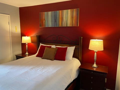 Desert Getaway Apartment in Desert Hot Springs