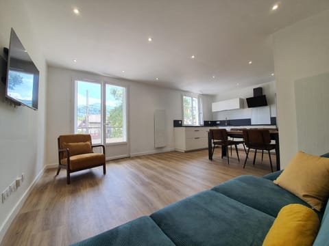 TV and multimedia, Living room, kitchen