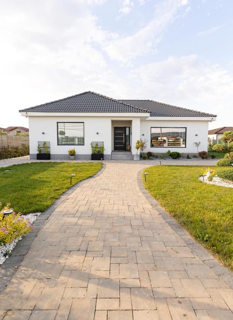 Property building, Garden, Garden view