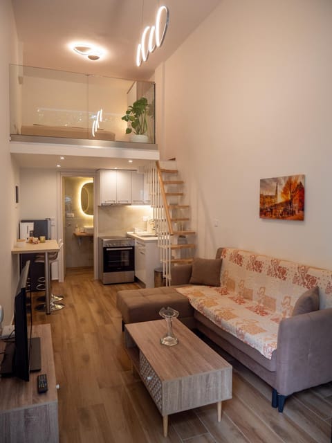 TV and multimedia, Living room, Seating area, kitchen