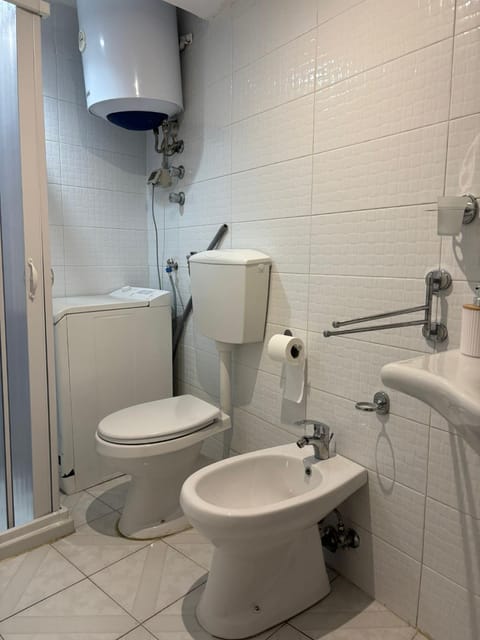 Fefalù House Apartment in Ischia