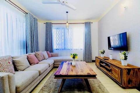 Living room, Seating area, Evening entertainment
