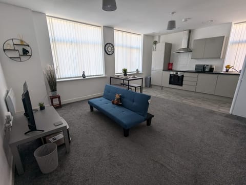 Island House Apartment in England