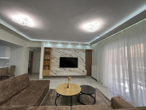 Modern Family Nest SKG Apartment in Thessaloniki