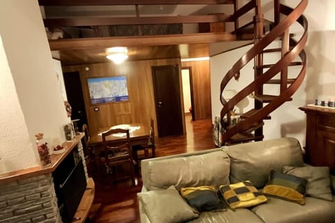 Sauze D'Oulx Penthouse Apartment Apartment in Sauze d'Oulx