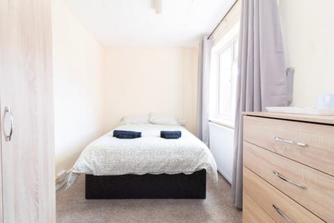 Brookvale Guest House Room 6 Bed and Breakfast in Southampton