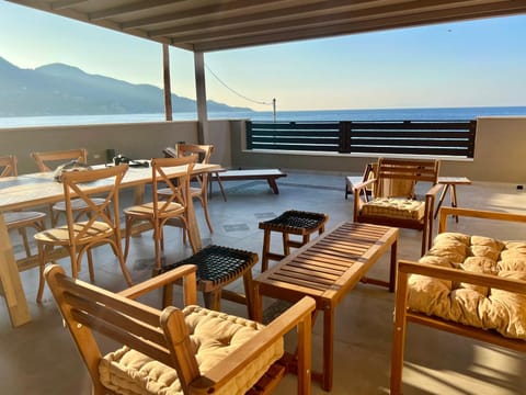 Natural landscape, Summer, View (from property/room), Balcony/Terrace, Seating area, Dining area, Mountain view, Sea view, Sunrise, Sunset