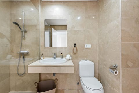 Duquesa Suites Seaview Apartment in Costa del Sol