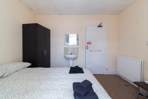 Brookvale Guest House Room 10 Bed and Breakfast in Southampton