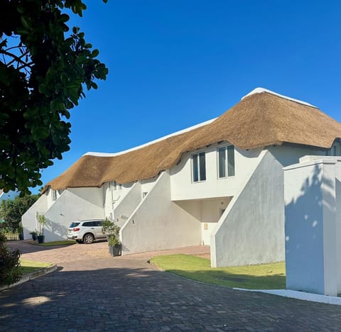 Property building, Parking