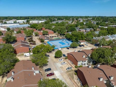 Northtown Apartments 15F I Spacious 1 Bed 1 Bath Apartment in Flowood
