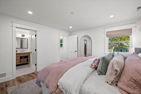 Bed, Bathroom, Spa and wellness centre/facilities