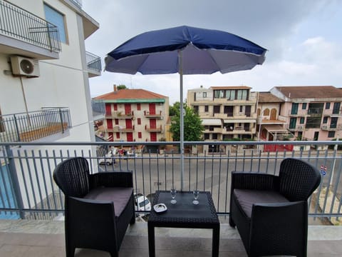 View (from property/room), Balcony/Terrace