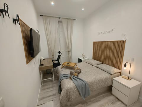 Los Angeles comfortable room and Temporary SBE1011 Apartment in Centro