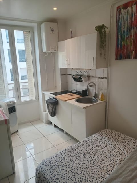 Chambre proche centre ville Apartment in Paris