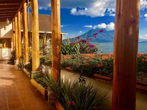 Day, Natural landscape, Garden, Balcony/Terrace, Garden view, Lake view, Lake view, Mountain view, Mountain view