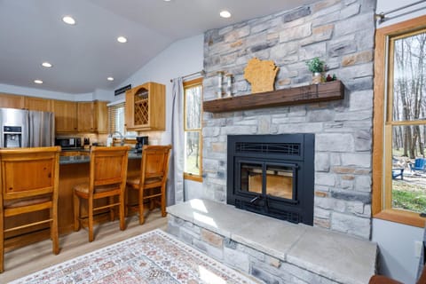 Grateful Roots House in Egg Harbor