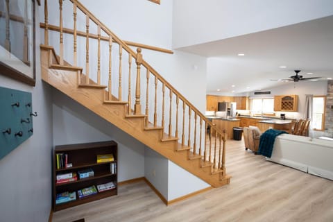 Grateful Roots House in Egg Harbor