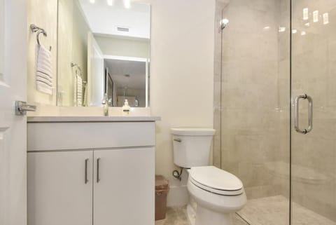 The White House on Flagler Beach - Unit 11 House in Painters Hill