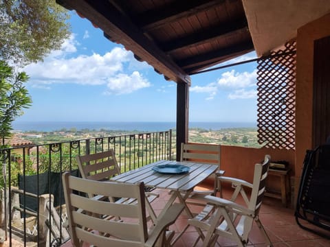Day, Dining area, Sea view
