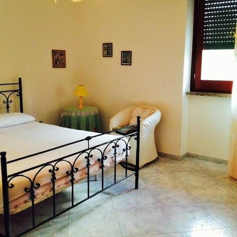 Villetta BouganVille Apartment in Torre San Giovanni