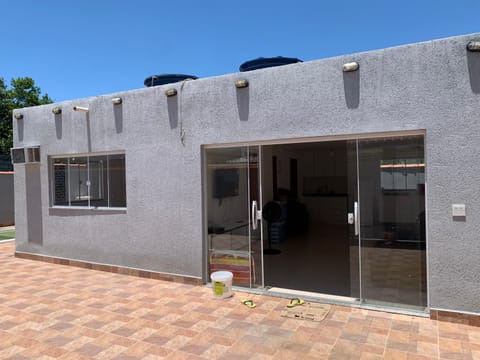 Casa com piscina em Saquarema House in Saquarema