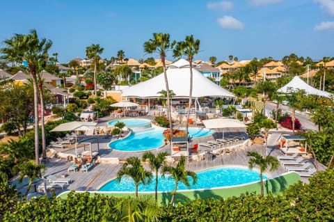 Restaurant/places to eat, Swimming pool, Breakfast