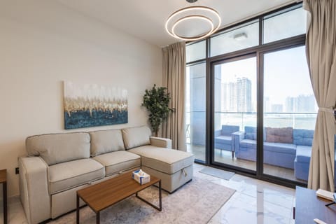 Spacious 1Bd Al Maryah Island Apartment in Abu Dhabi