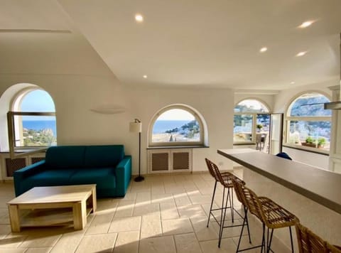 La Grande Perla 3 Bedroom Apartment Apartment in Capri