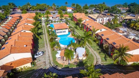 Natural landscape, Street view, Swimming pool, Location