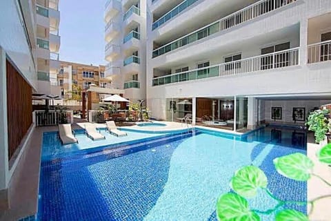 Property building, Day, View (from property/room), Pool view, Swimming pool, Swimming pool, sunbed