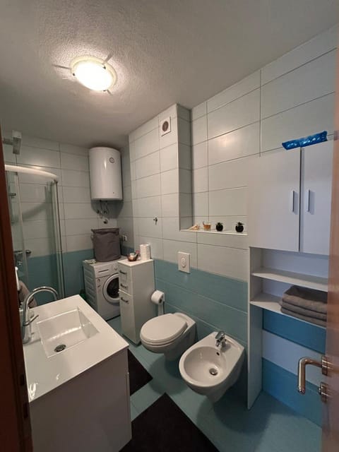 Shower, Toilet, bidet, washing machine